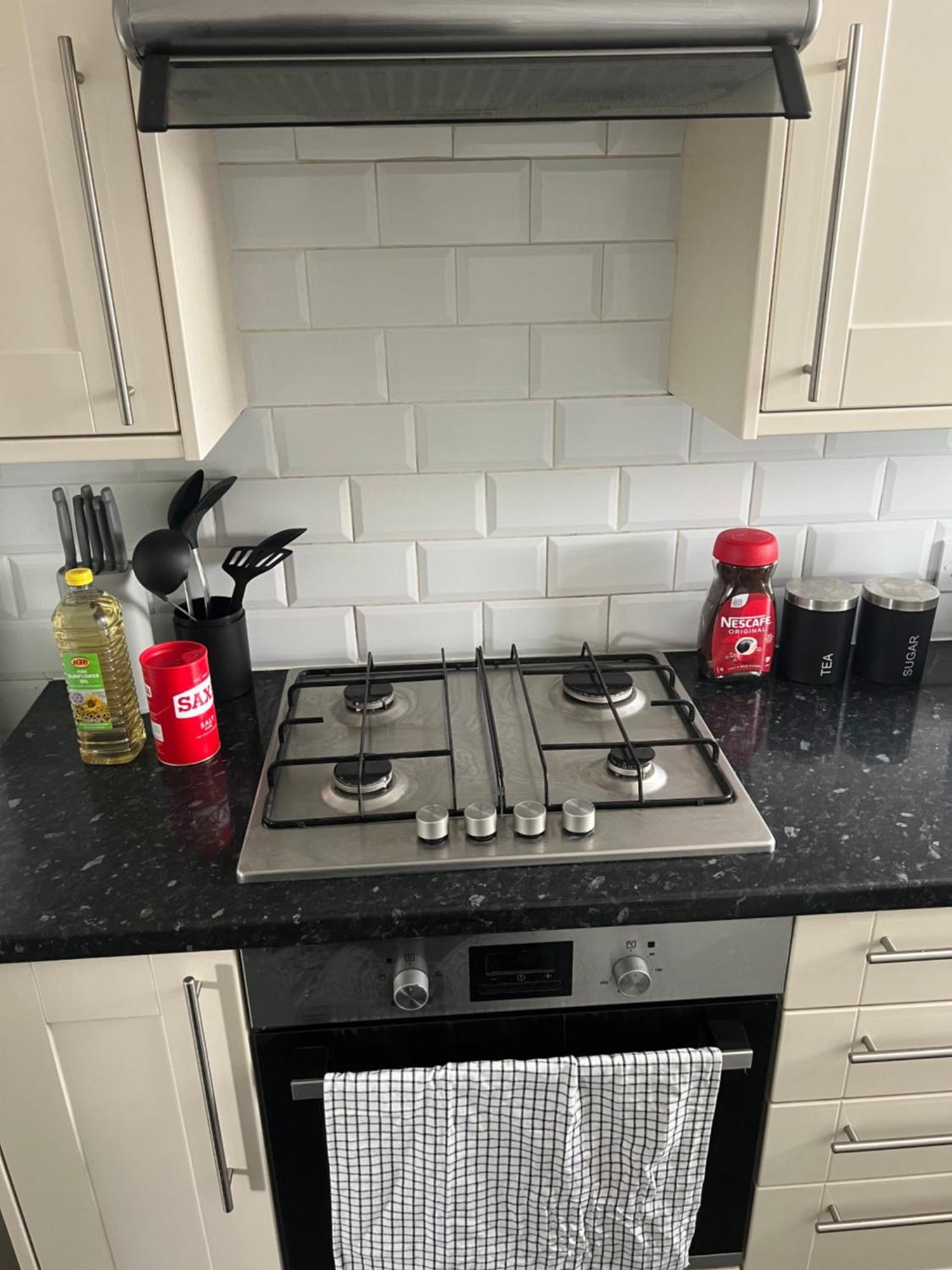 Apartment Lovely Entire Flat With Private Balcony In Euston-central