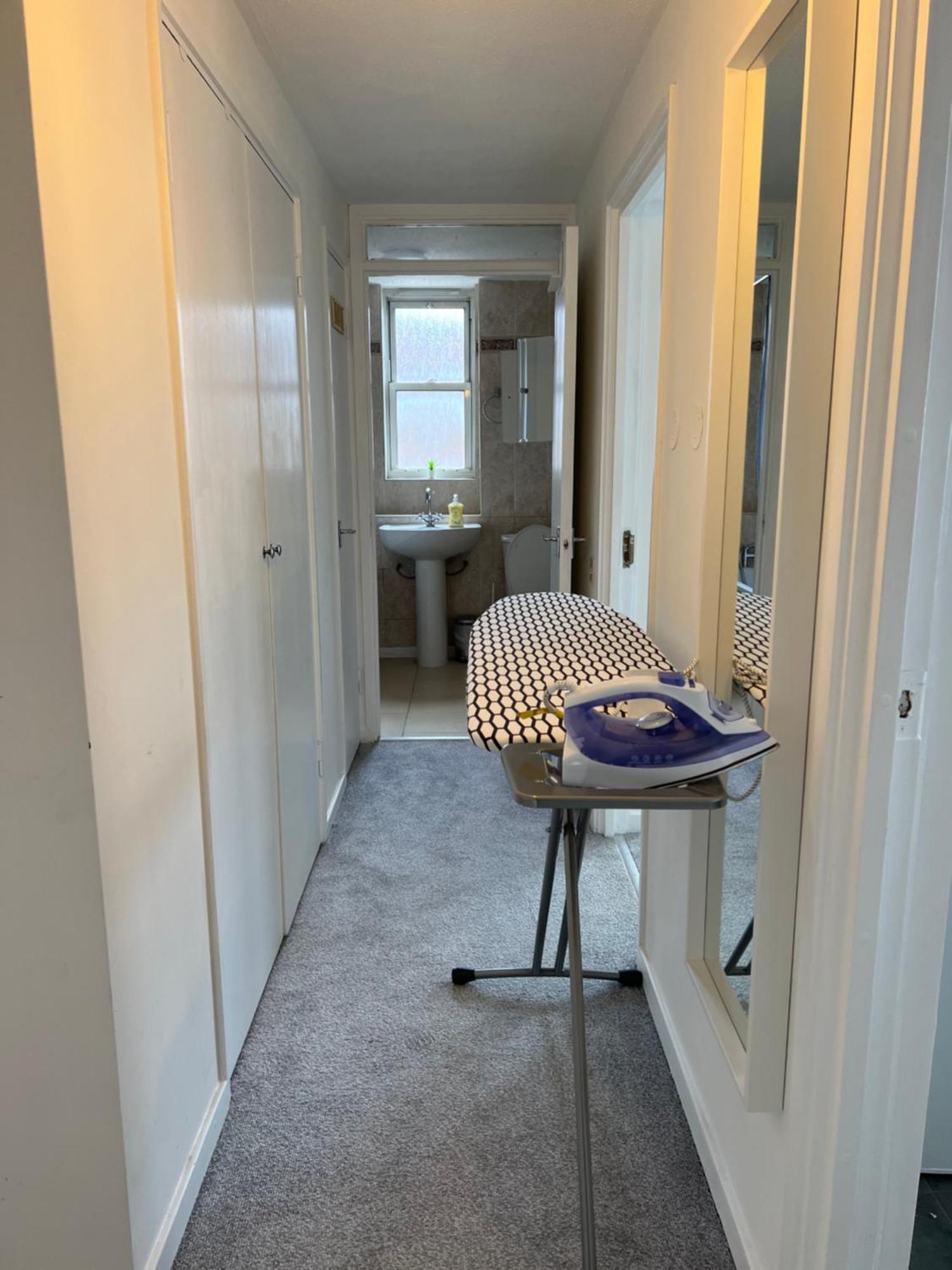 Lovely Entire Flat With Private Balcony In Euston-central Apartment *
